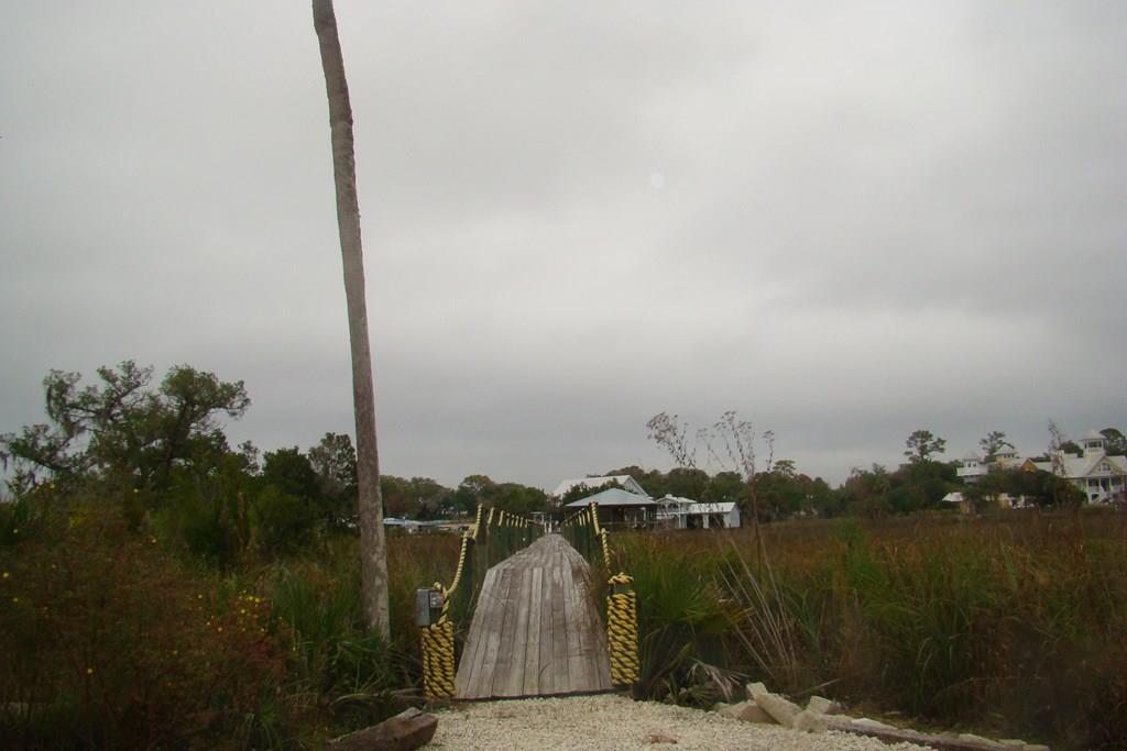 Community Boardwalk to the River